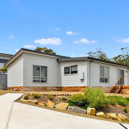 Chill Tasmania Villa White Beach Exterior photo