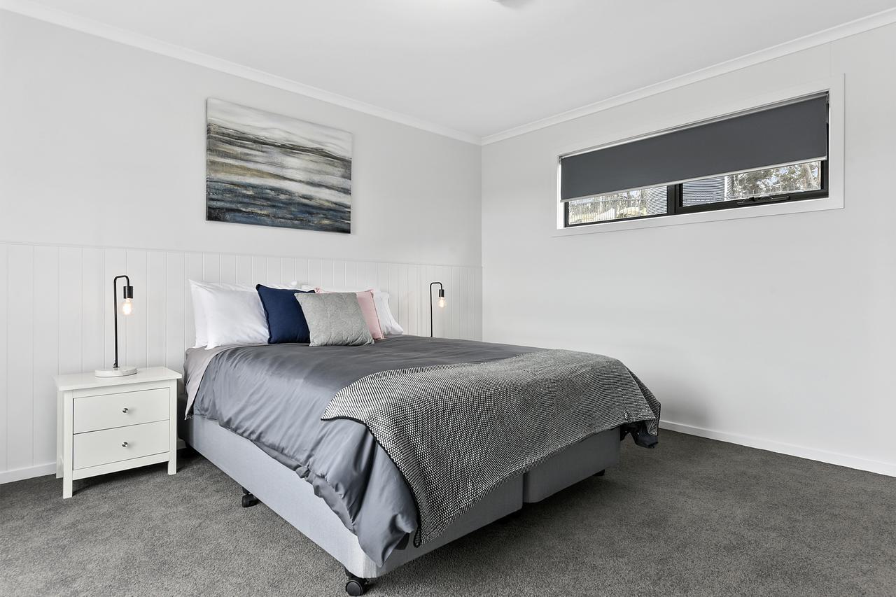 Chill Tasmania Villa White Beach Exterior photo
